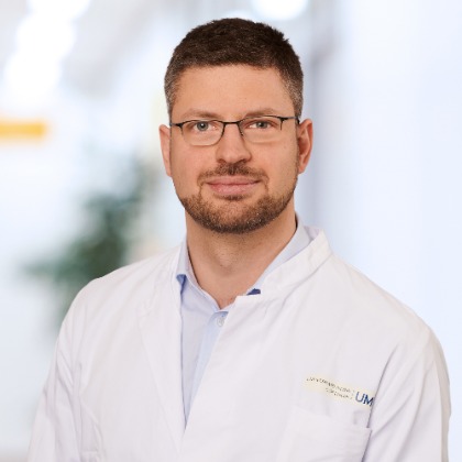 Dr. med. Hannes Treiber M.A.